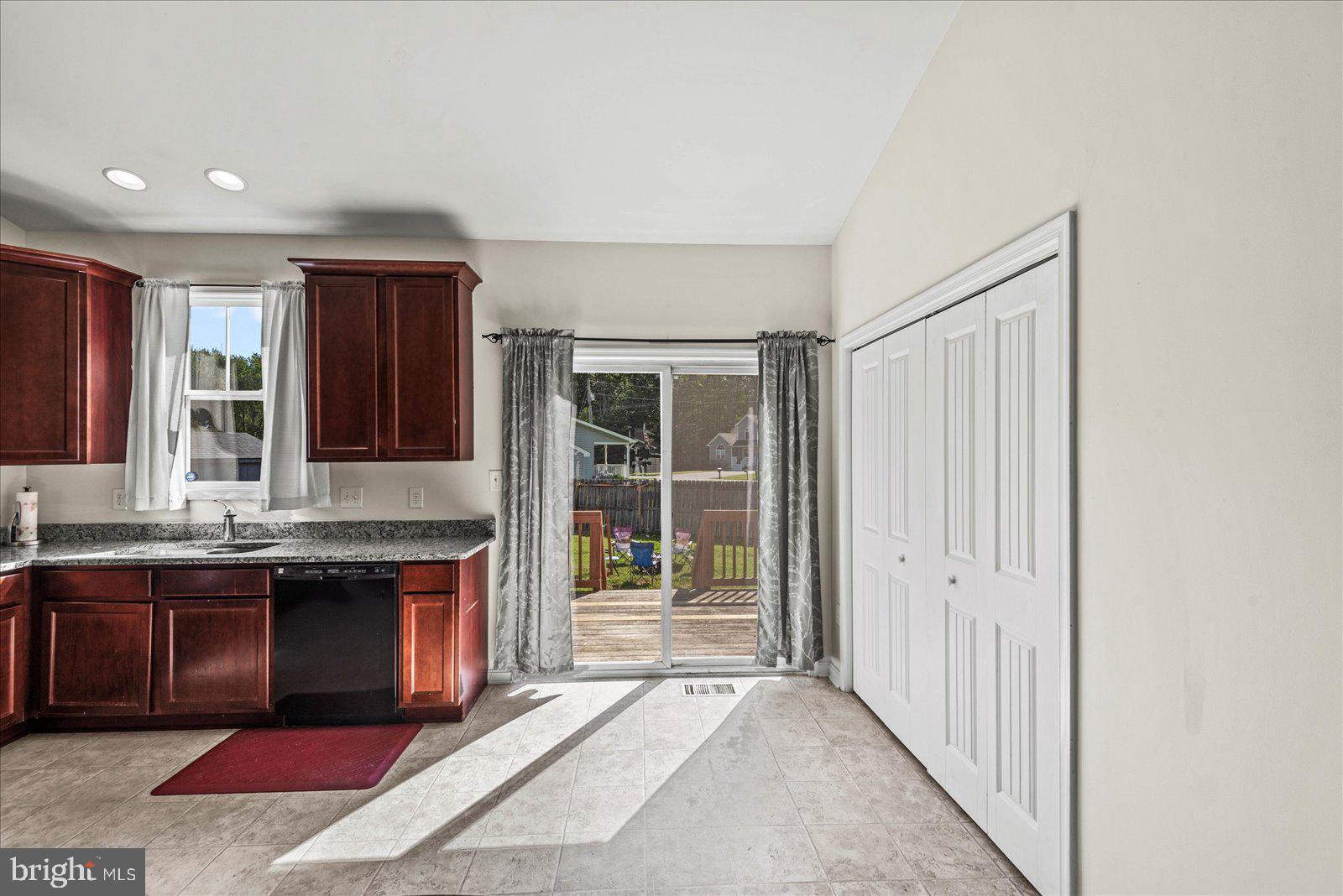 244 Richmond Road Colonial Beach, VA 22443 - Photo 7 of 29 Gallery Image 7