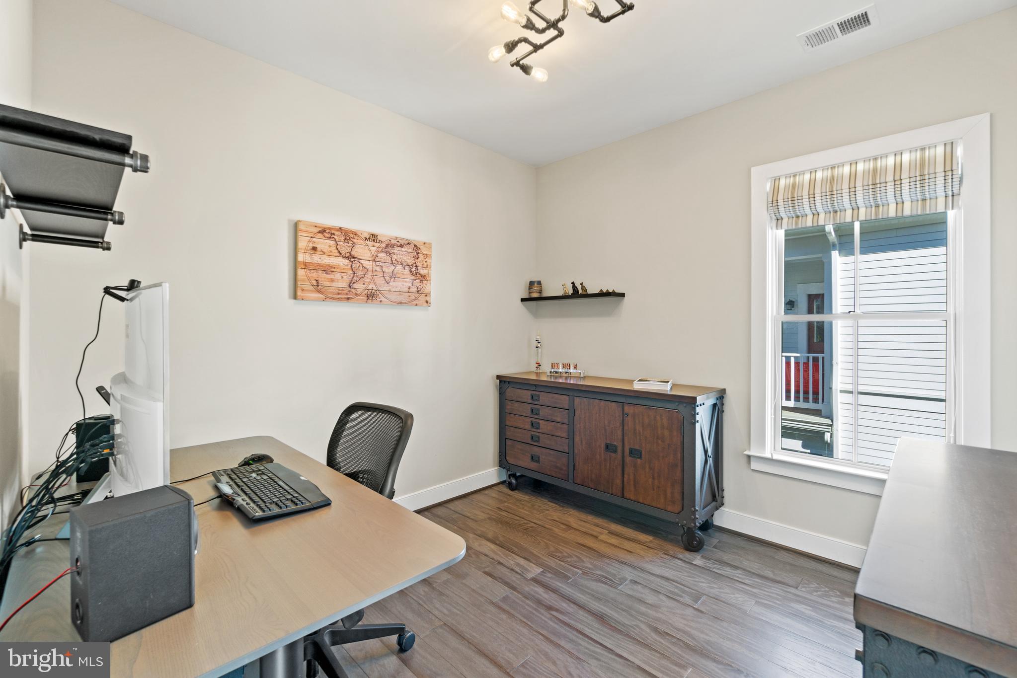 745 Center Street Herndon, VA 20170 - Photo 29 of 79