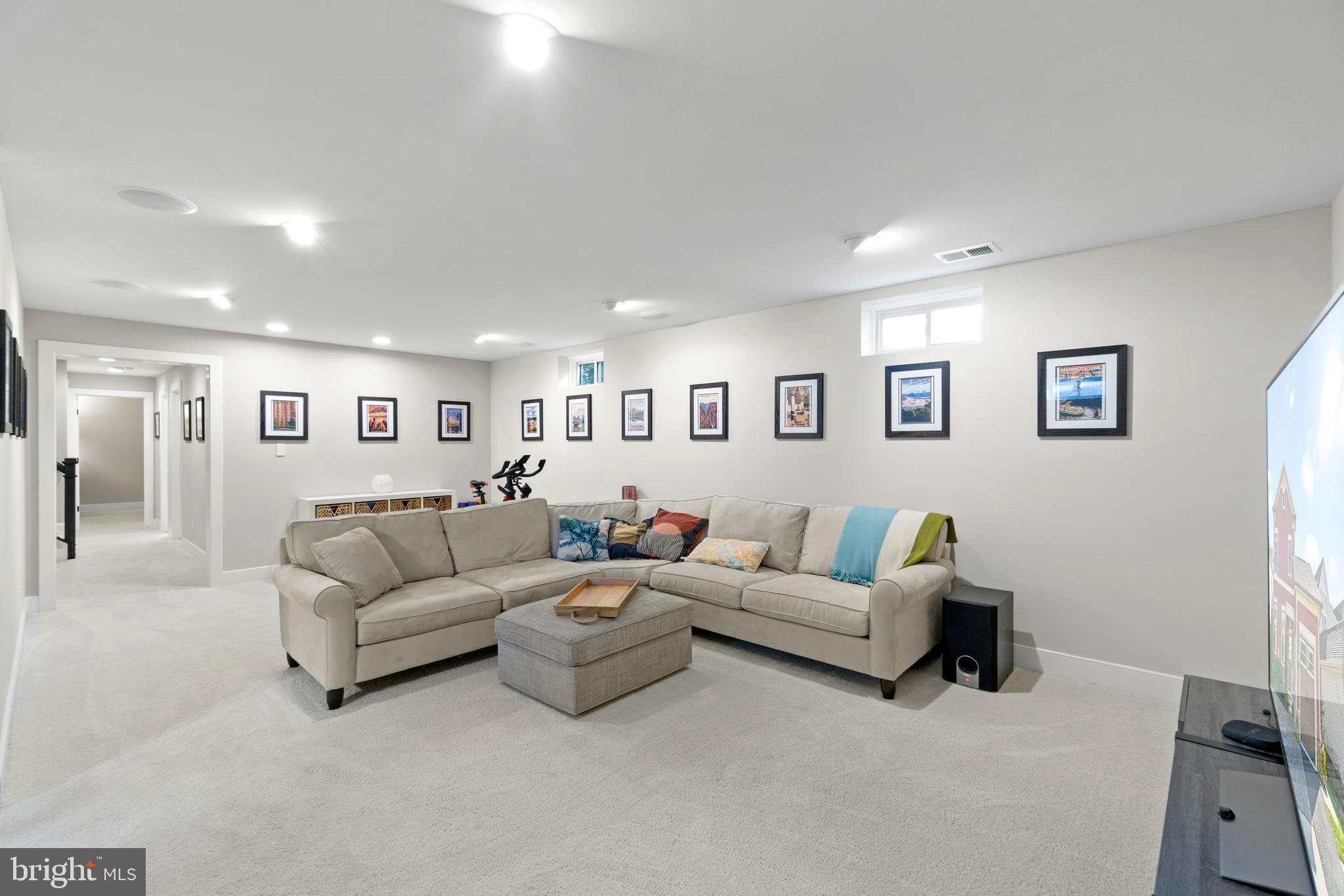 745 Center Street Herndon, VA 20170 - Photo 33 of 79