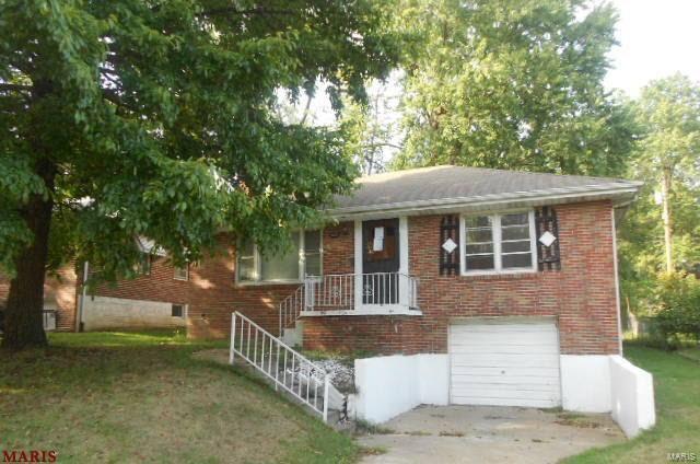829 Chain Of Rocks Drive St. Louis, MO 63137 - Photo 1 of 1 Gallery Image 1