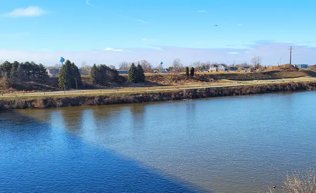 $1,750,000 | 890 Terra Blue Court, Unit 104, Kimberly, WI 54136