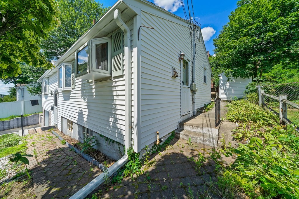 416 Waverley Oaks Road Waltham, MA 02452 - Photo 25 of 28 Gallery Image 25