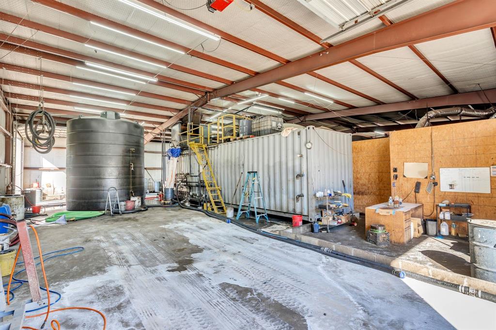 2522 Highway 287 Decatur, TX 76234 - Photo 15 of 25