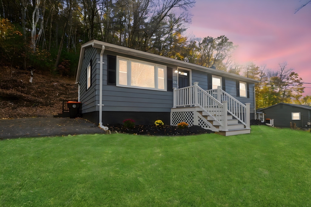 35 Ludlow Road South Hadley, MA 01075 - Photo 2 of 34