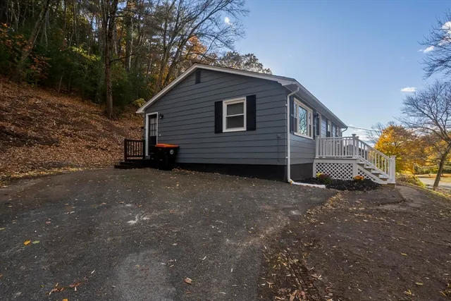 $314,000 | 35 Ludlow Road, South Hadley, MA 01075