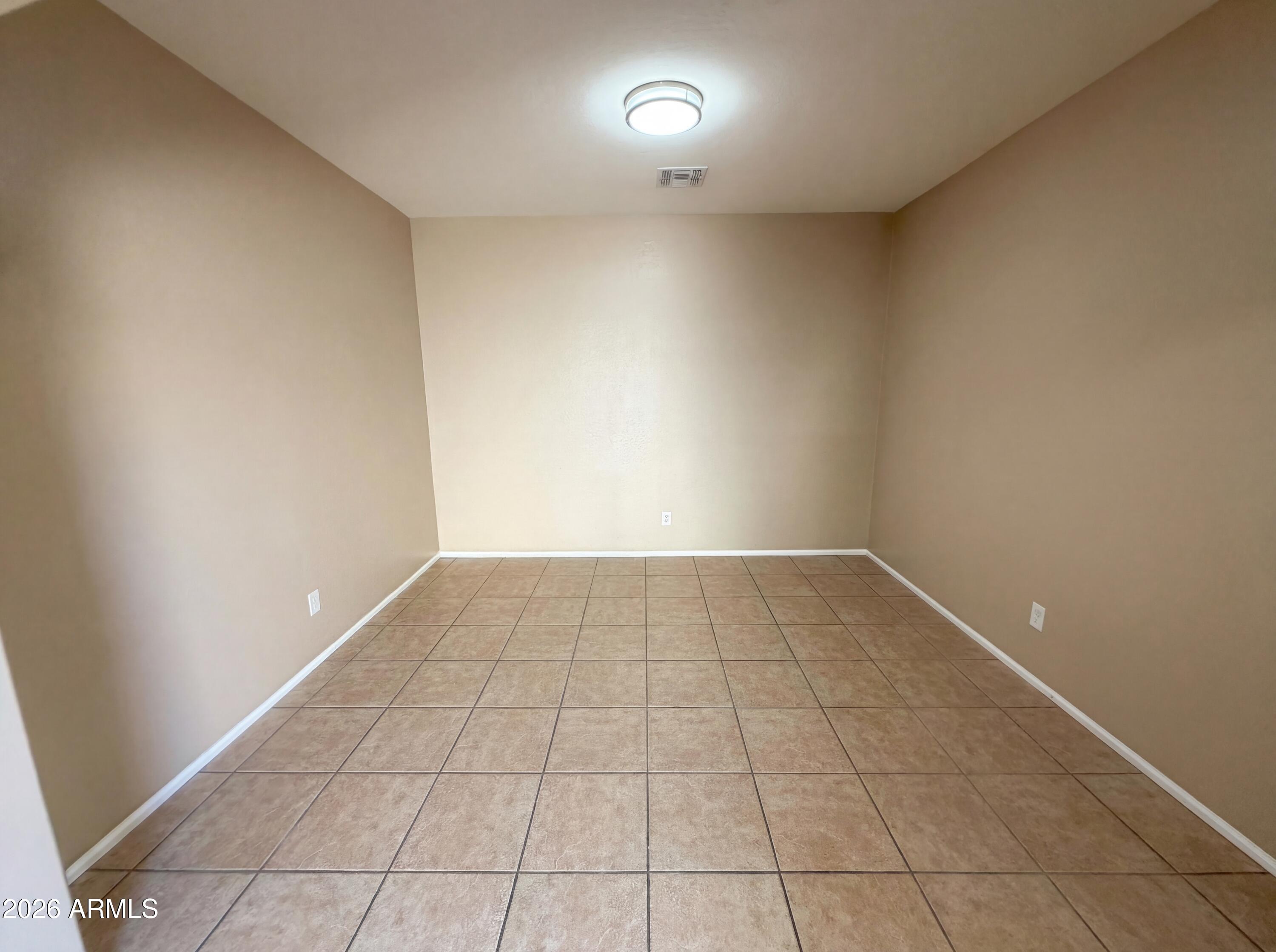 2634 East Ridge Creek Road Phoenix, AZ 85024 - Photo 11 of 39