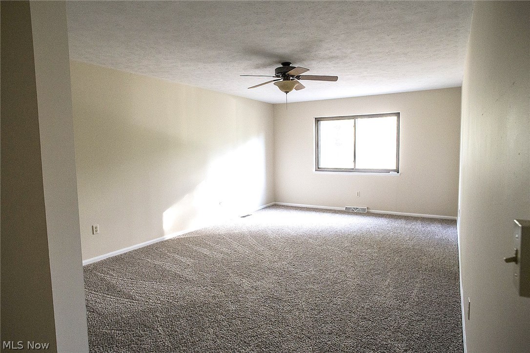 437 Hampton Ridge Drive Akron, OH 44313 - Photo 30 of 35 Gallery Image 30