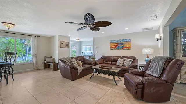 $749,900 | 407 Bellini Circle, Nokomis, FL 34275