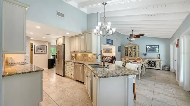 $749,900 | 407 Bellini Circle, Nokomis, FL 34275