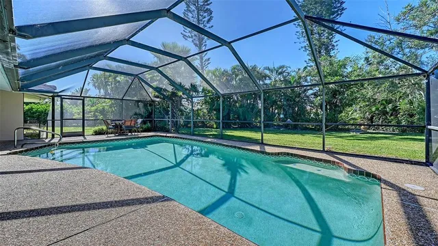 $749,900 | 407 Bellini Circle, Nokomis, FL 34275