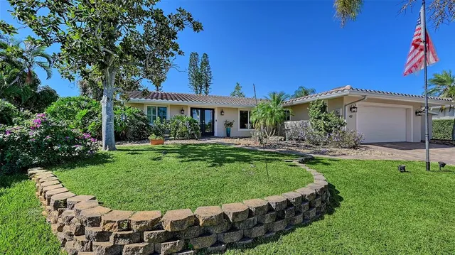 $749,900 | 407 Bellini Circle, Nokomis, FL 34275