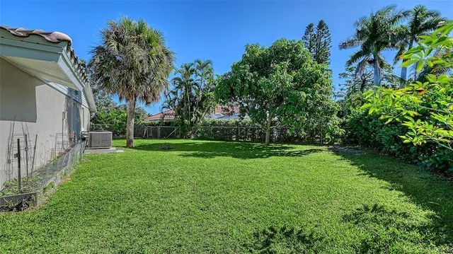 $749,900 | 407 Bellini Circle, Nokomis, FL 34275