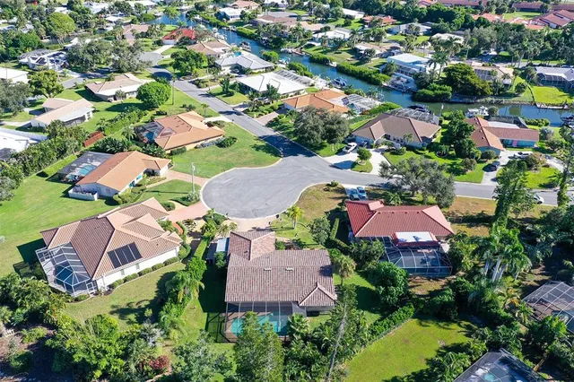 $749,900 | 407 Bellini Circle, Nokomis, FL 34275