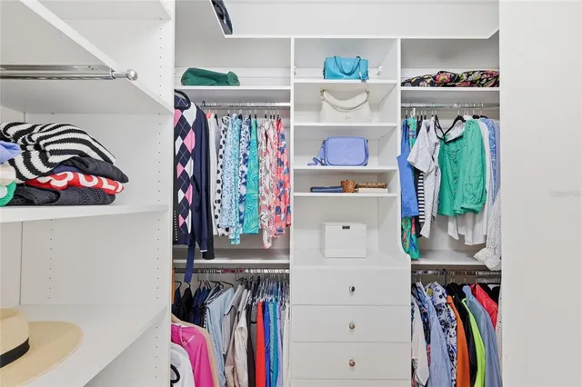 $789,000 | 7841 Valderrama Way, Lakewood Ranch, FL 34202