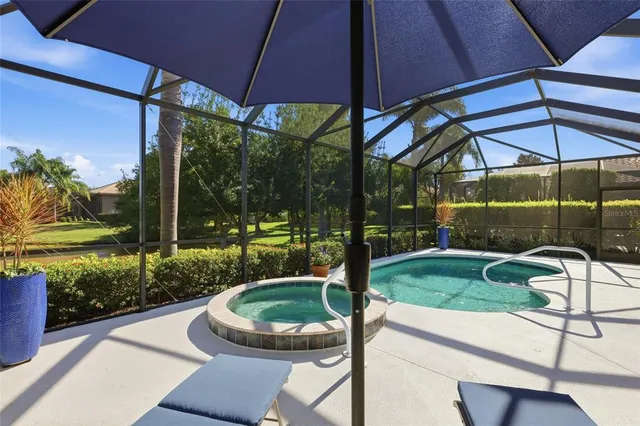 $789,000 | 7841 Valderrama Way, Lakewood Ranch, FL 34202