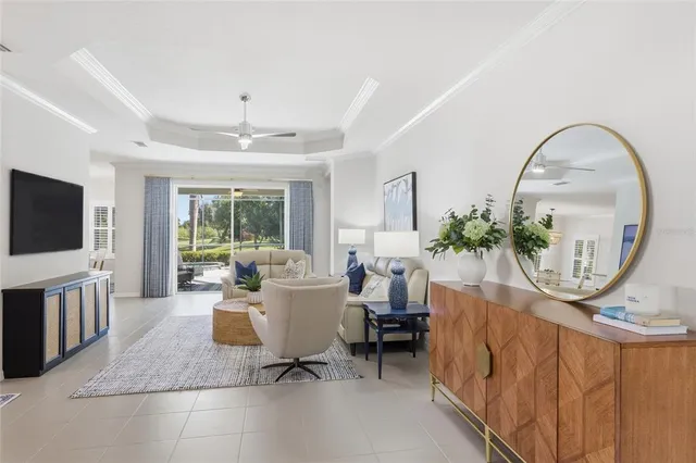 $789,000 | 7841 Valderrama Way, Lakewood Ranch, FL 34202