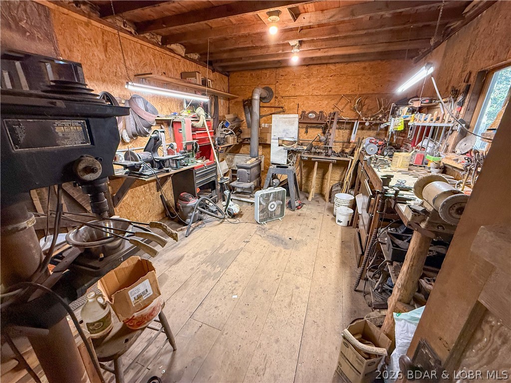 10090 Barn Road Versailles, MO 65084 - Photo 42 of 61 Gallery Image 42
