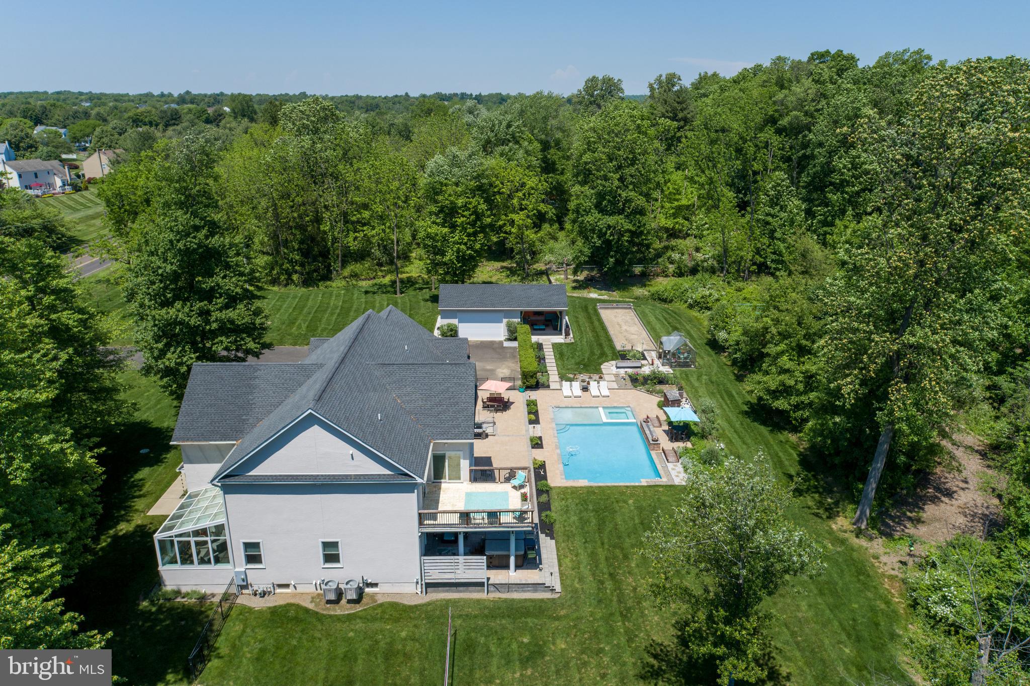 389 Eagle Road Newtown, PA 18940 - Photo 2 of 47 Private 3 acre estate in Newtown.