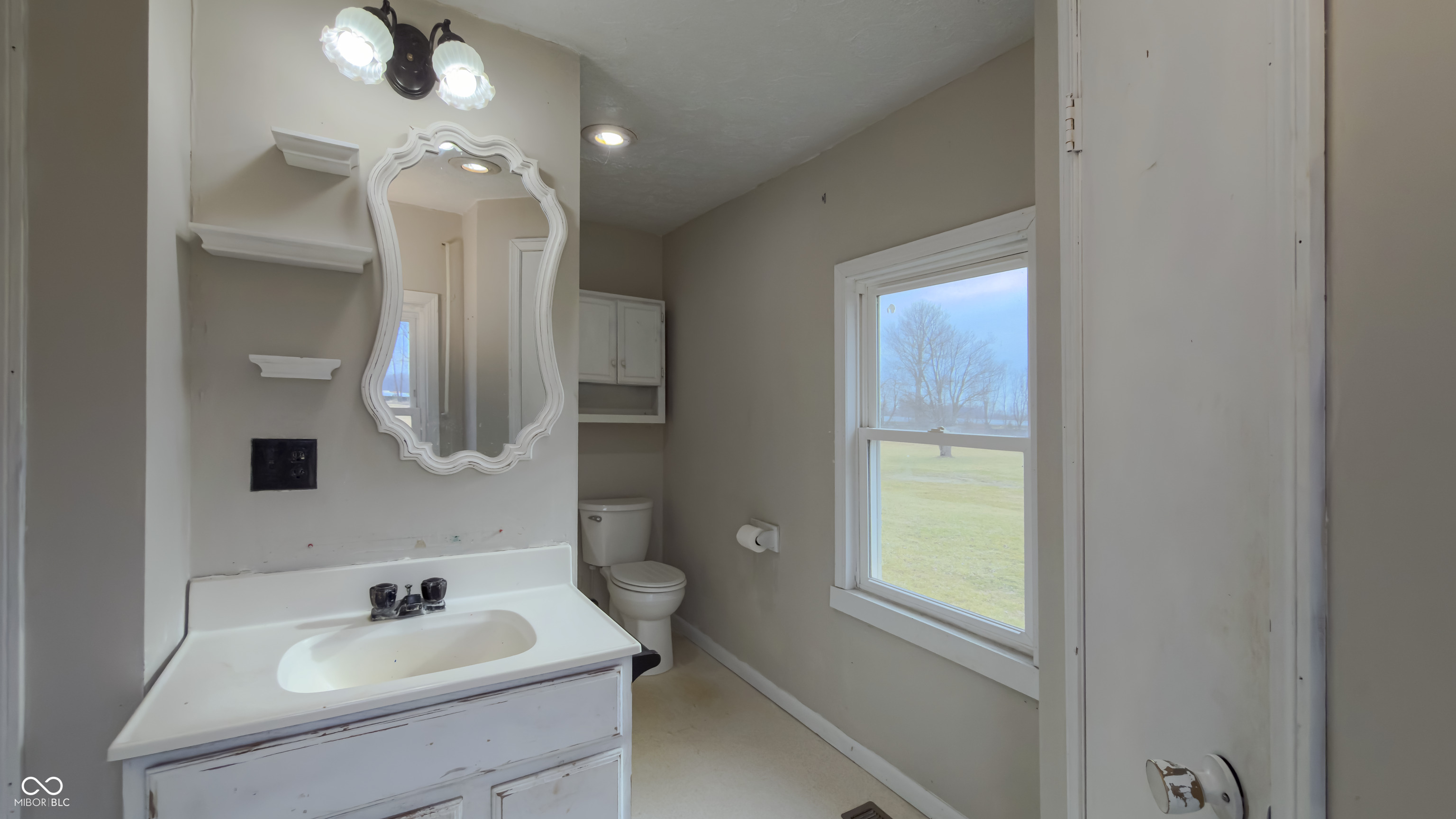 10565 East Southport Road Indianapolis, IN 46259 - Photo 24 of 35