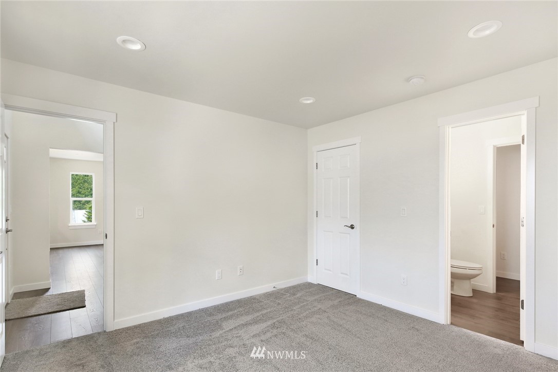 319 Whitetail Loop Blaine, WA 98230 - Photo 28 of 40 a view of an empty room