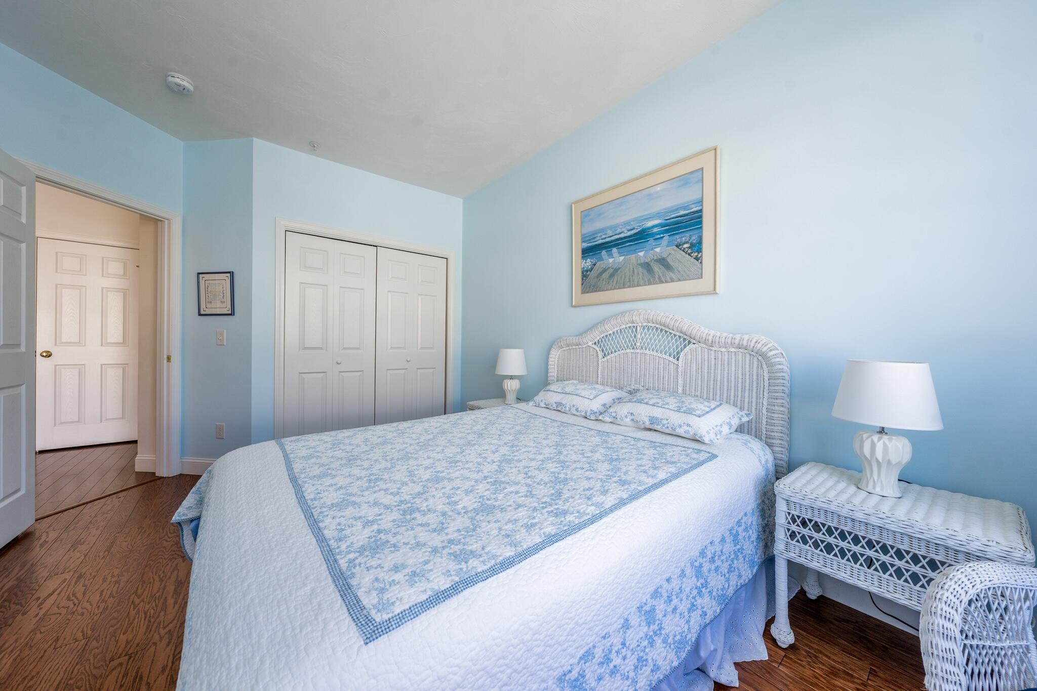 22 Grey Hawk Drive, Unit 645 Mashpee, MA 02649 - Photo 16 of 36 Guest bedroom