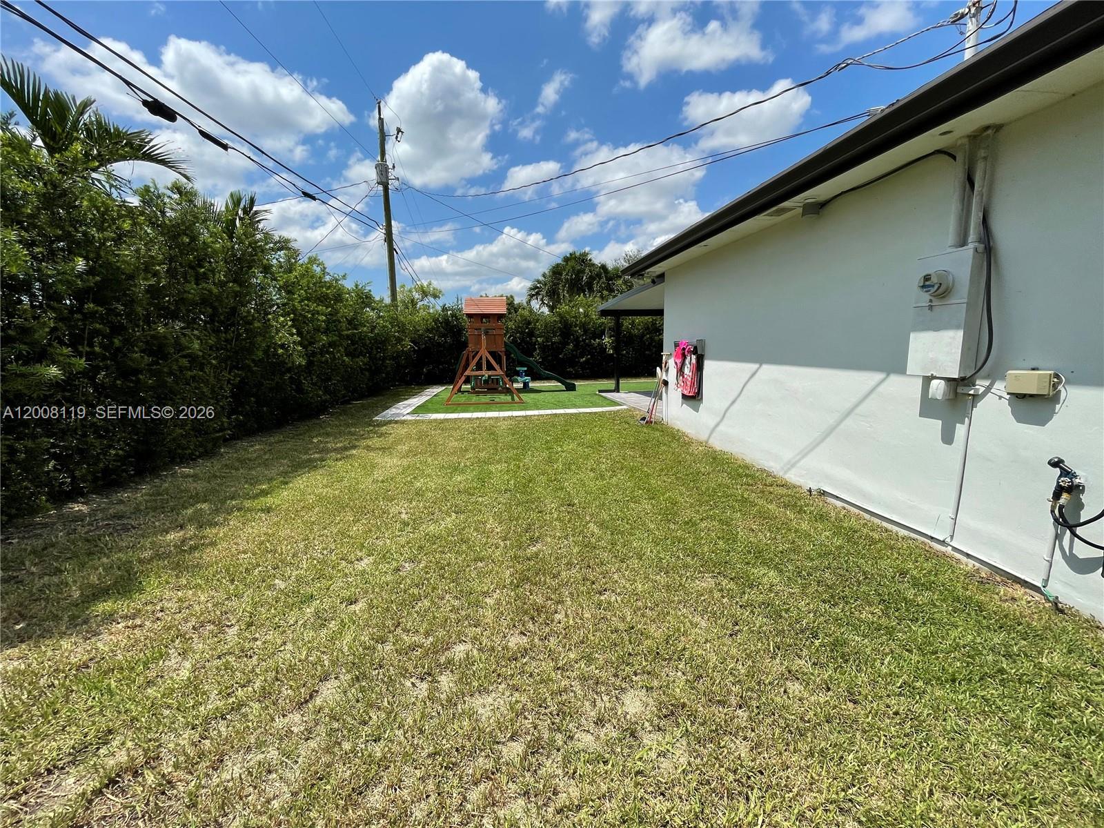 4161 Southwest 102nd Avenue Miami, FL 33165 - Photo 29 of 33 a view of a backyard