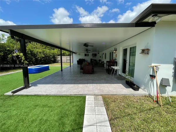 $4,000 | 4161 Southwest 102nd Avenue, Miami, FL 33165