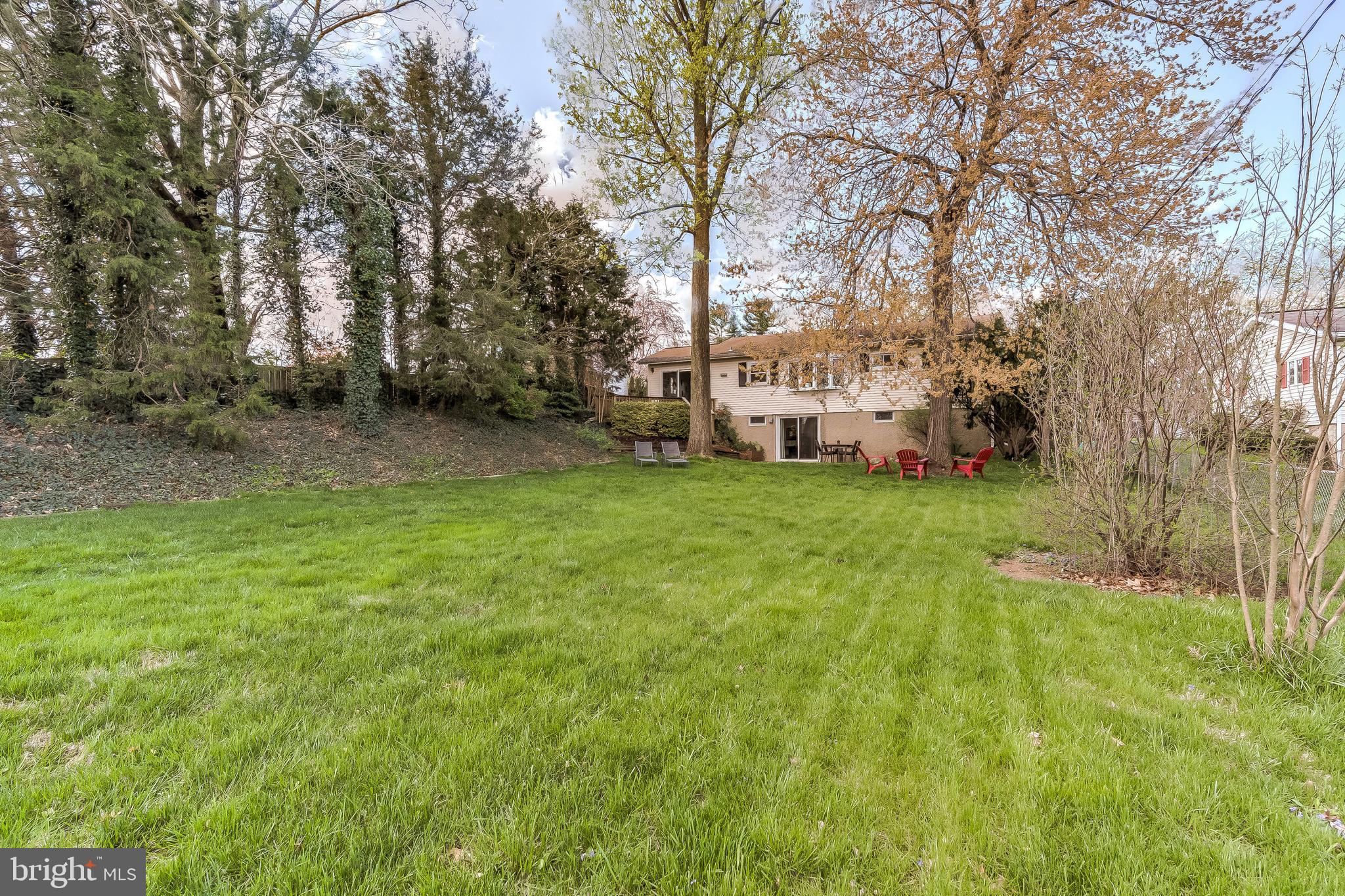 1309 Woodbridge Road Baltimore, MD 21228 - Photo 5 of 55 Gallery Image 5