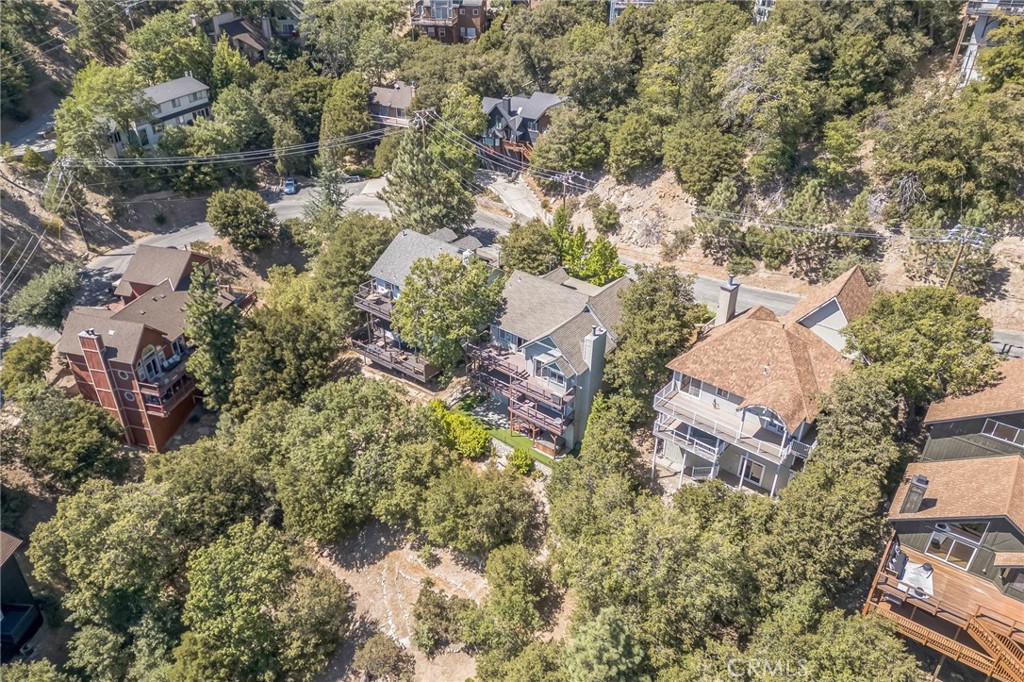 845 Sonoma Drive Lake Arrowhead, CA 92352 - Photo 46 of 49 an aerial view of residential house with outdoor space and trees all around