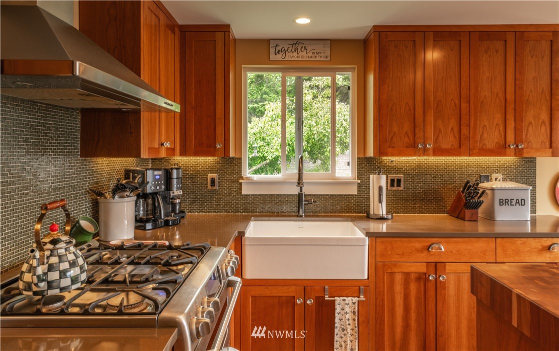 325 Olga Road Orcas Island, WA 98245 - Photo 24 of 40 Gallery Image 24