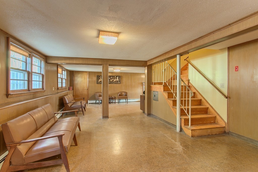 34 Oak Ridge Road Lynn, MA 01904 - Photo 16 of 29 Gallery Image 16