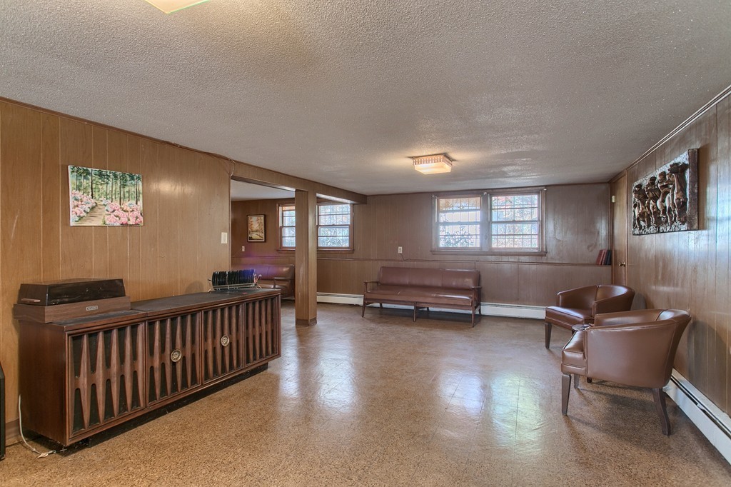 34 Oak Ridge Road Lynn, MA 01904 - Photo 20 of 29 Gallery Image 20