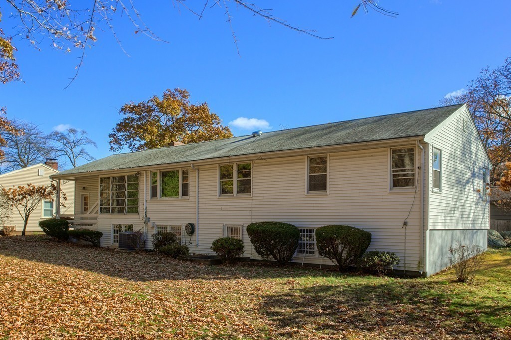 34 Oak Ridge Road Lynn, MA 01904 - Photo 25 of 29 Gallery Image 25