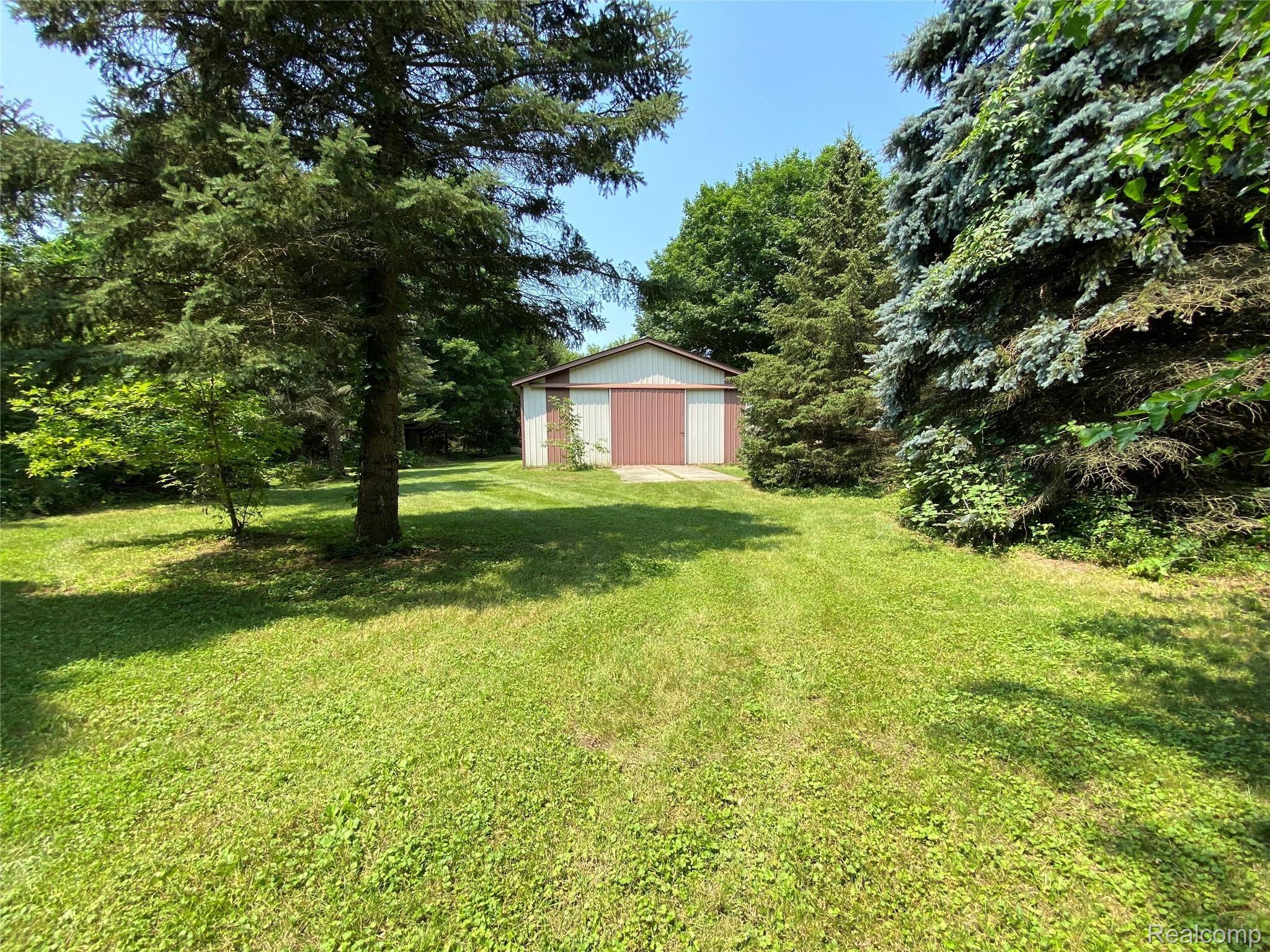 71050 Coon Creek Road Armada, MI 48005 - Photo 85 of 99 IMG_4165.JPG