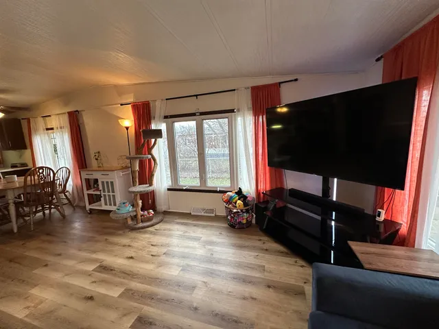 $114,900 | 7 Lapidary Lane, Janesville, WI 53548