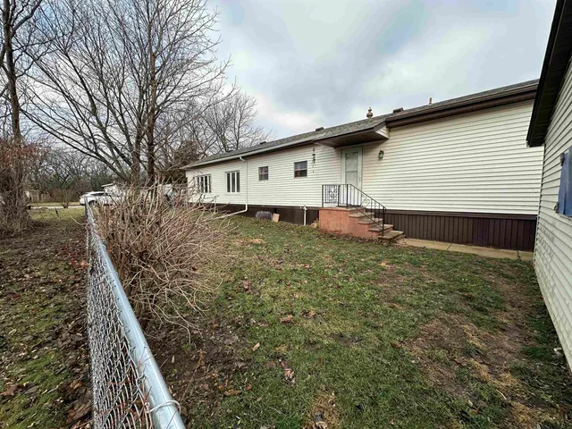 $114,900 | 7 Lapidary Lane, Janesville, WI 53548