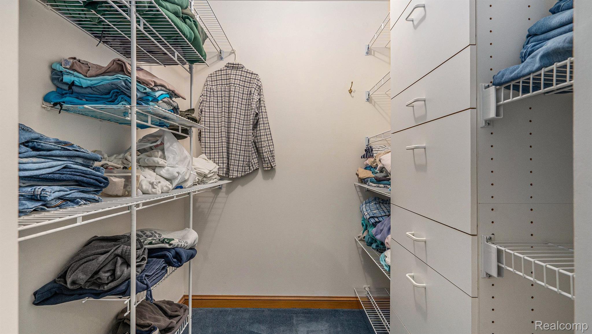 9133 Coldwater Road Flushing, MI 48433 - Photo 31 of 59 Gallery Image 31