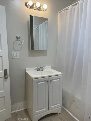 $1,380,000 | 1425 West 18th Street, Los Angeles, CA 90006