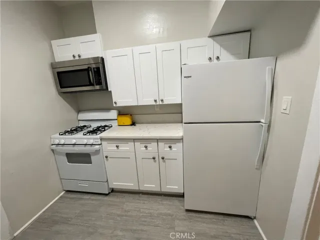 $1,380,000 | 1425 West 18th Street, Los Angeles, CA 90006