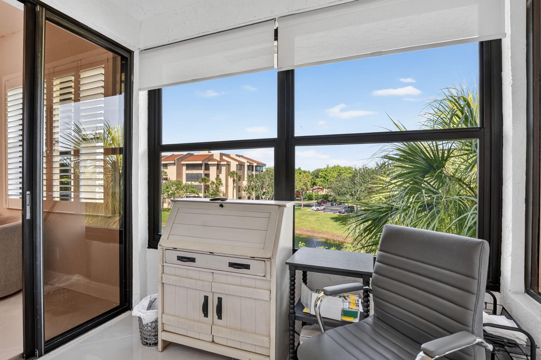 7535 La Paz Boulevard, Unit 306 Boca Raton, FL 33433 - Photo 18 of 37 2nd patio