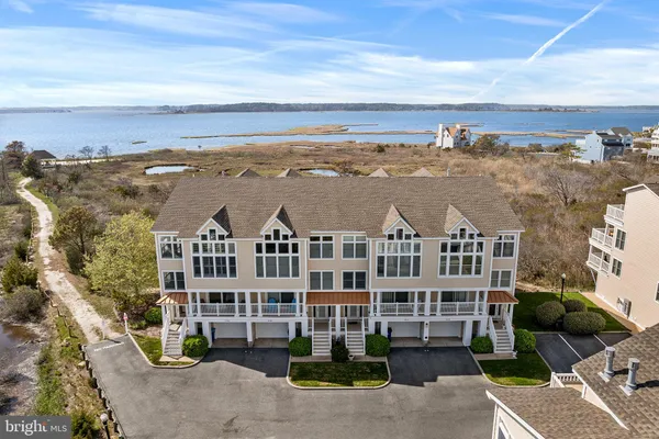 $1,300,000 | 40160 Salt Meadows Drive, Fenwick Island, DE 19944