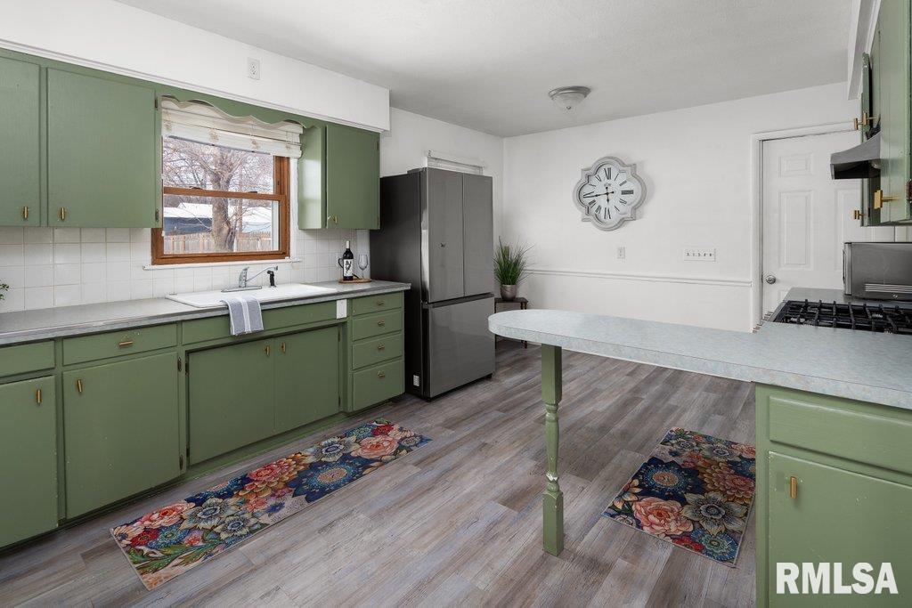 3707 15th Street, Unit D Moline, IL 61265 - Photo 3 of 22