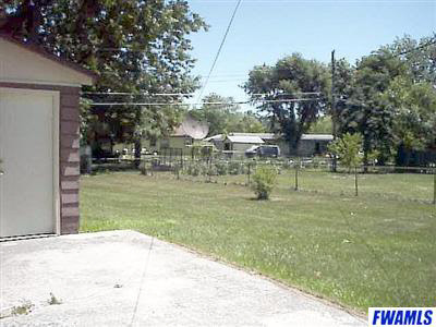 6221 Southcrest Road Fort Wayne, IN 46816 - Photo 3 of 6 Gallery Image 3