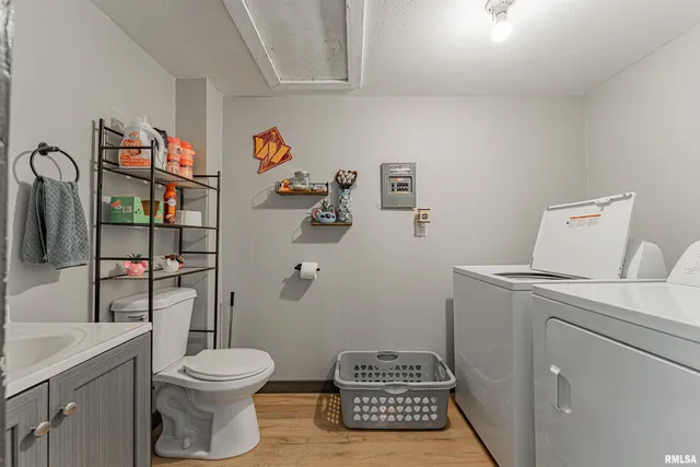 $135,000 | 606 Oglesby Avenue, Lincoln, IL 62656