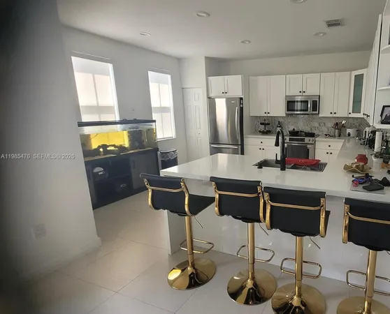 $5,500 | 7414 Northwest 107th Court, Unit 7414, Doral, FL 33178