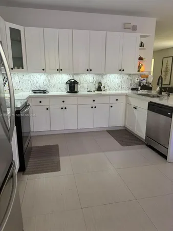 $5,500 | 7414 Northwest 107th Court, Unit 7414, Doral, FL 33178