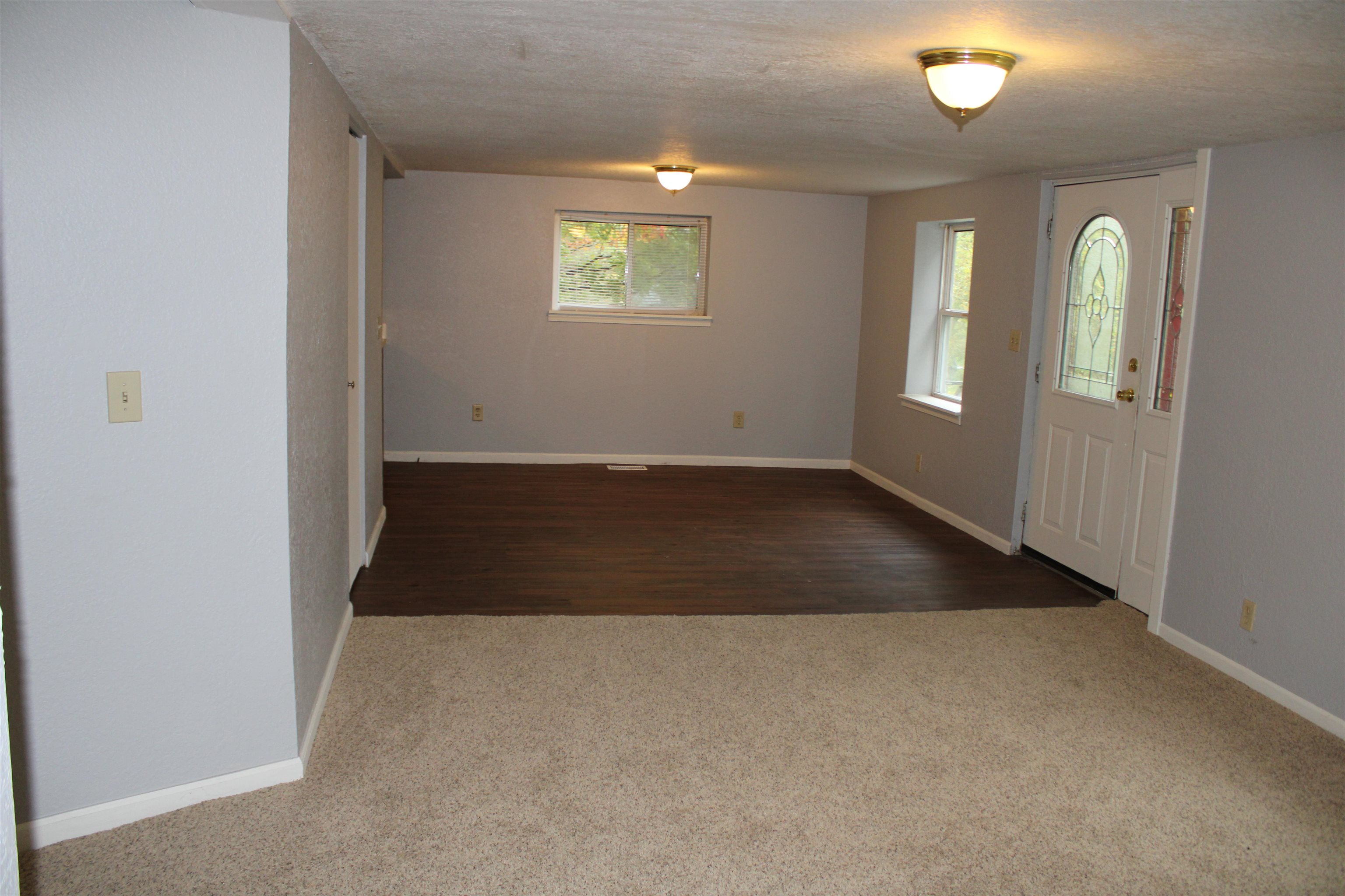 2183 West Deerfield Road Mount Pleasant, MI 48858 - Photo 9 of 22 1905676-8.JPG