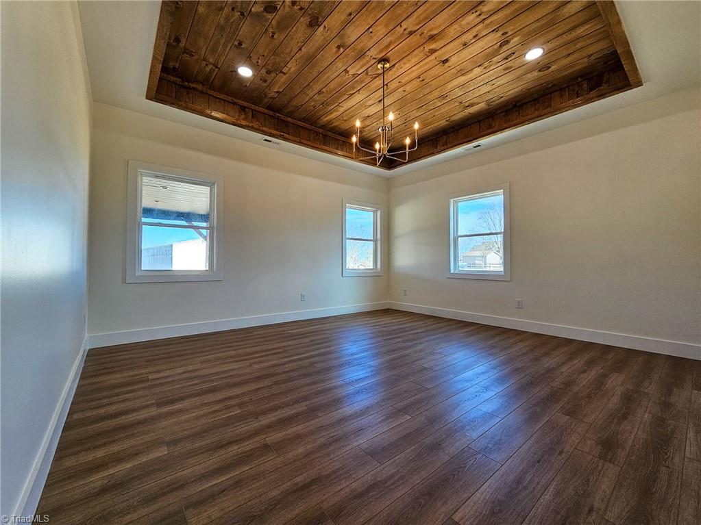 231 Viewmont Lane Ronda, NC 28670 - Photo 18 of 31 Gallery Image 18