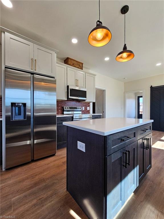 231 Viewmont Lane Ronda, NC 28670 - Photo 8 of 31 Samsung Stainless Steel Appliances!