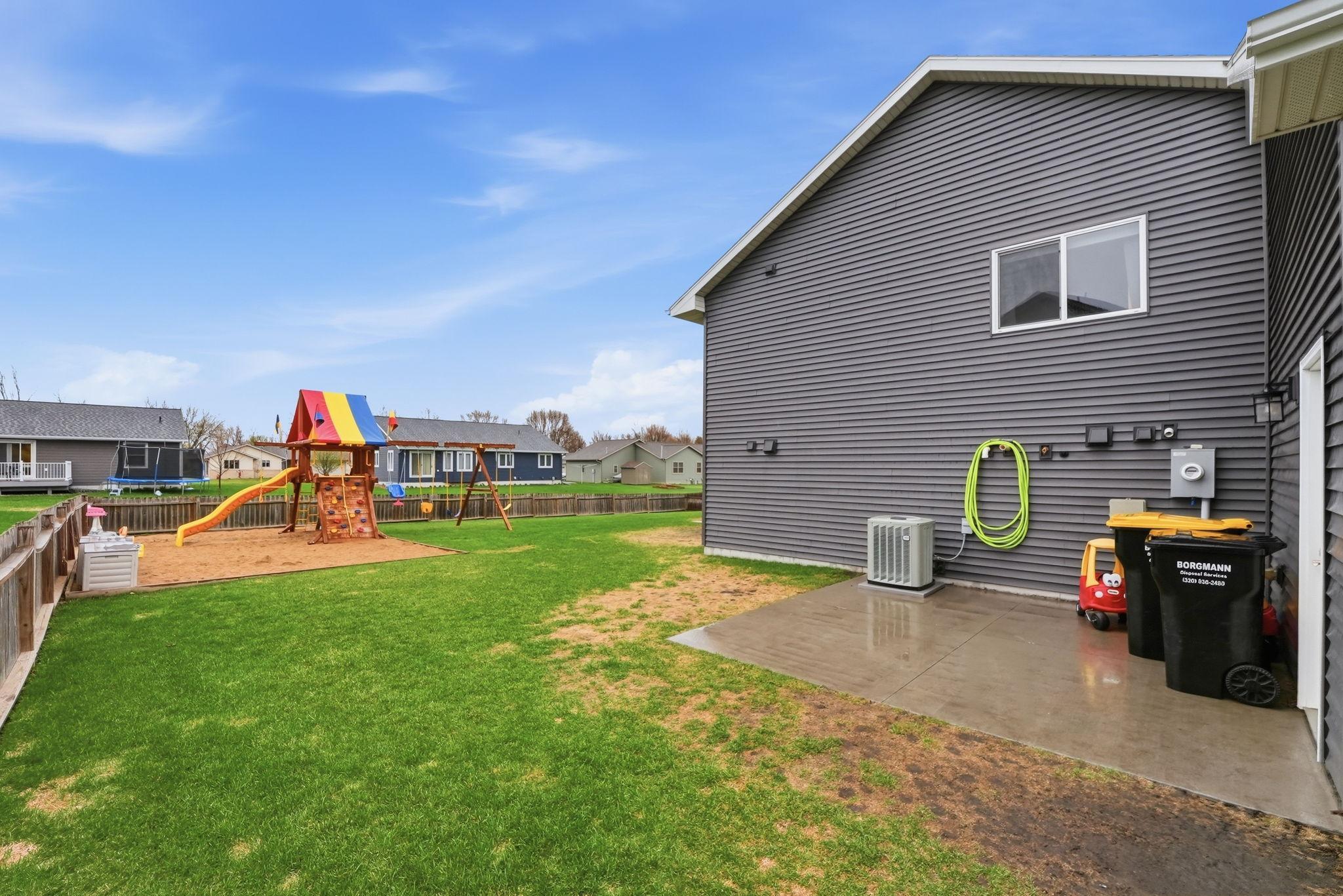 201 10th Street Southeast Freeport, MN 56331 - Photo 28 of 34
